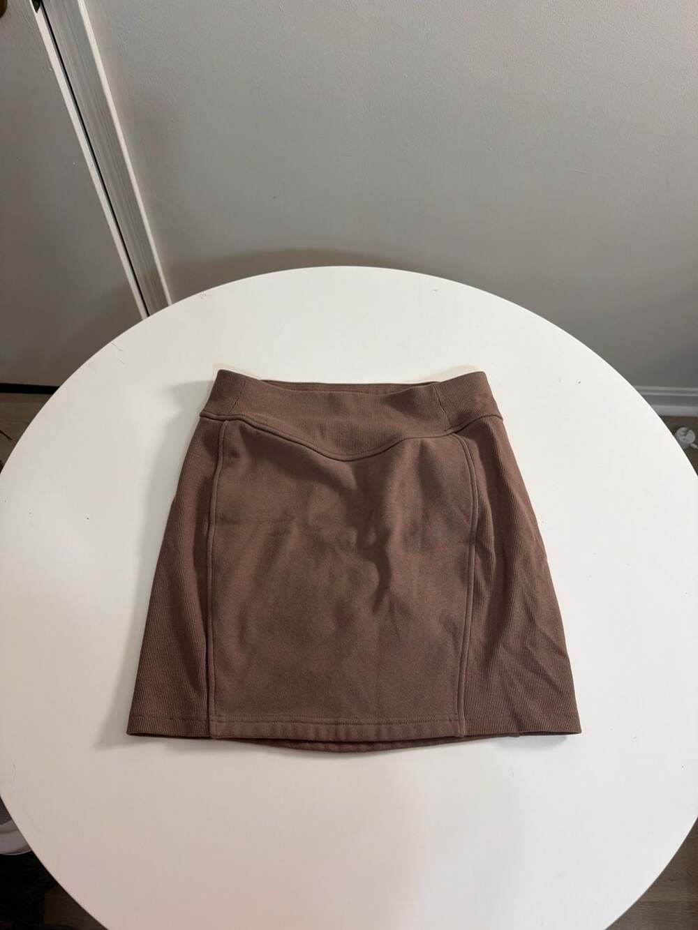 lululemon Scuba‎ High-Rise Mini Skirt in Taupetastic